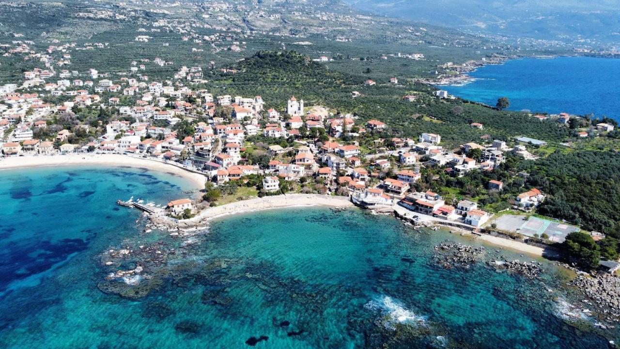 Minas Apartment 2Mins Walking From Stoupa Beach, Upgraded Wi-Fi ภายนอก รูปภาพ